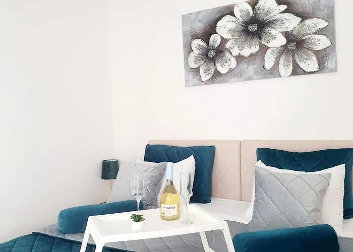 Wing Διαμέρισμα