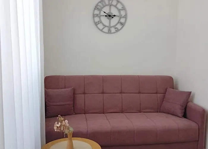 Wing Διαμέρισμα